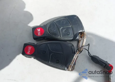 2004 Mercedes-Benz S 430 z USA, uszkodzony, nr VIN WDBNG70J64A408732